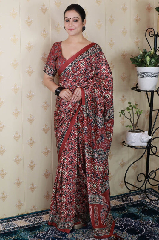Fancifull Maroon 1 Minute Ready To Wear Digital Printed Crape Silk Saree