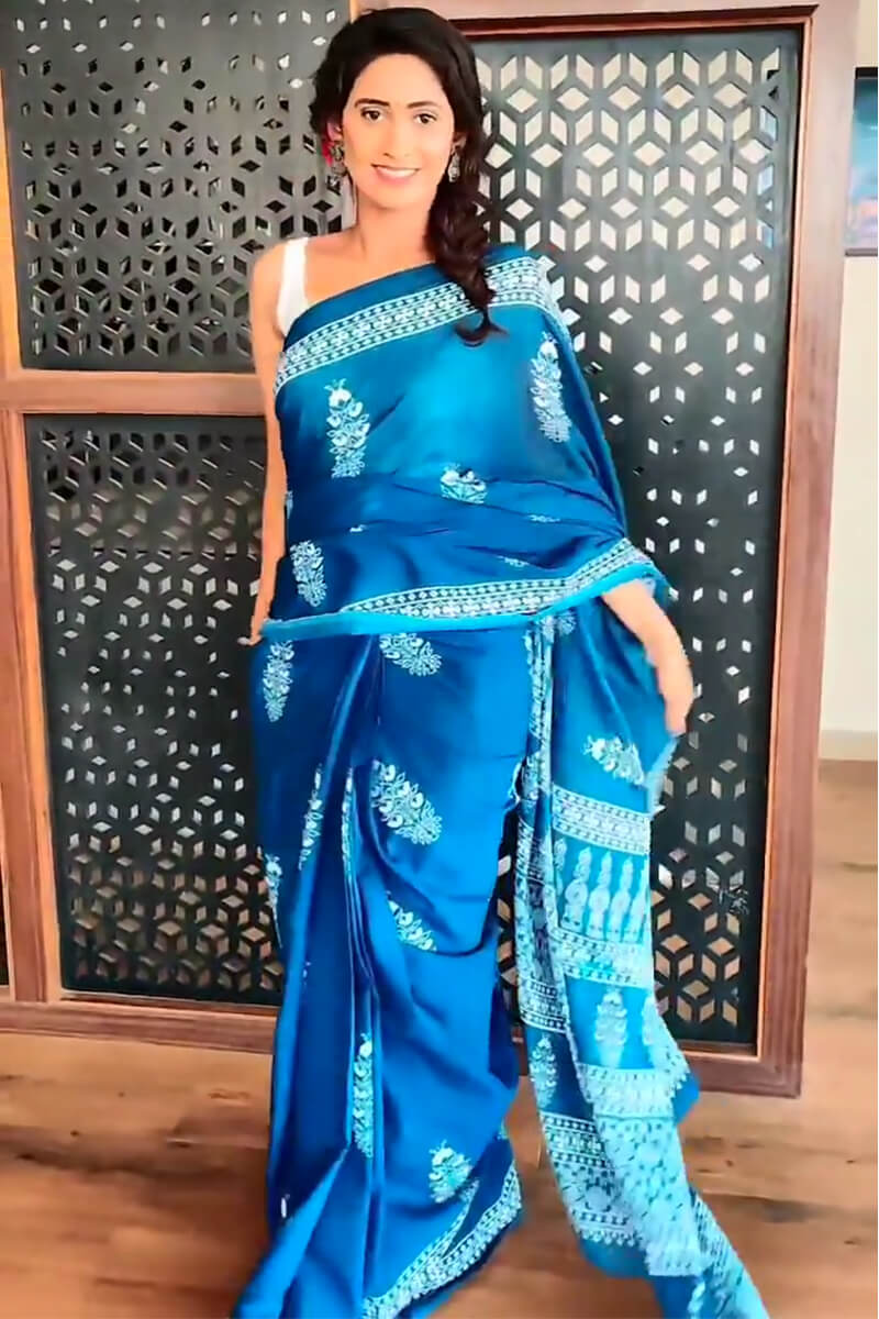 Gratifying 1 Minute Ready To Wear Blue Mul Cotton Digital Printed Saree With Pocket