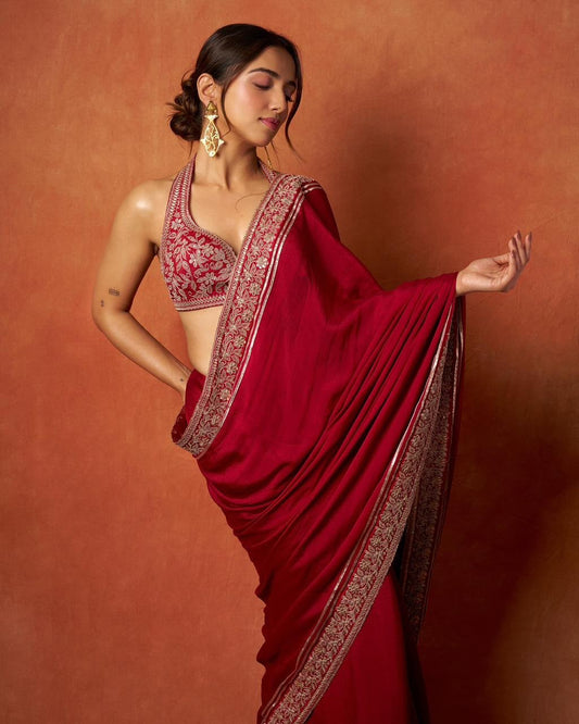 Dulcet Red Rangoli Silk Saree With Resplendent Blouse Piece