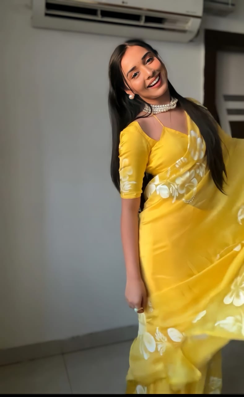 Luminous 1-Minute Ready To Wear Yellow Georgette Saree - thelotusfab