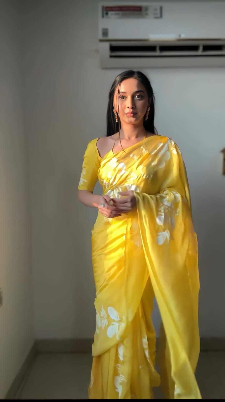 Luminous 1-Minute Ready To Wear Yellow Georgette Saree - thelotusfab