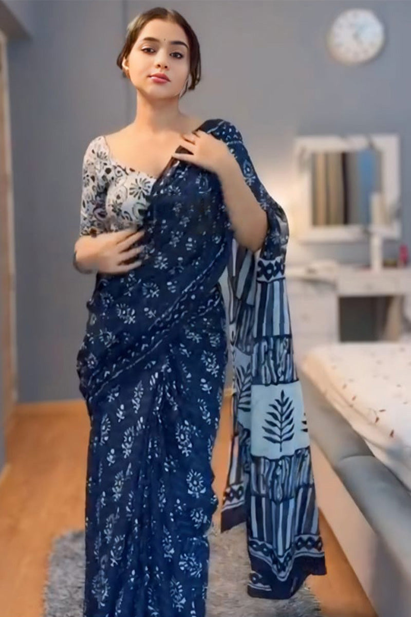 Improbable 1-Minute Ready To Wear Blue Cotton Saree