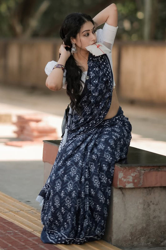 Quixotic 1-Minute Ready To Wear Black Cotton Saree
