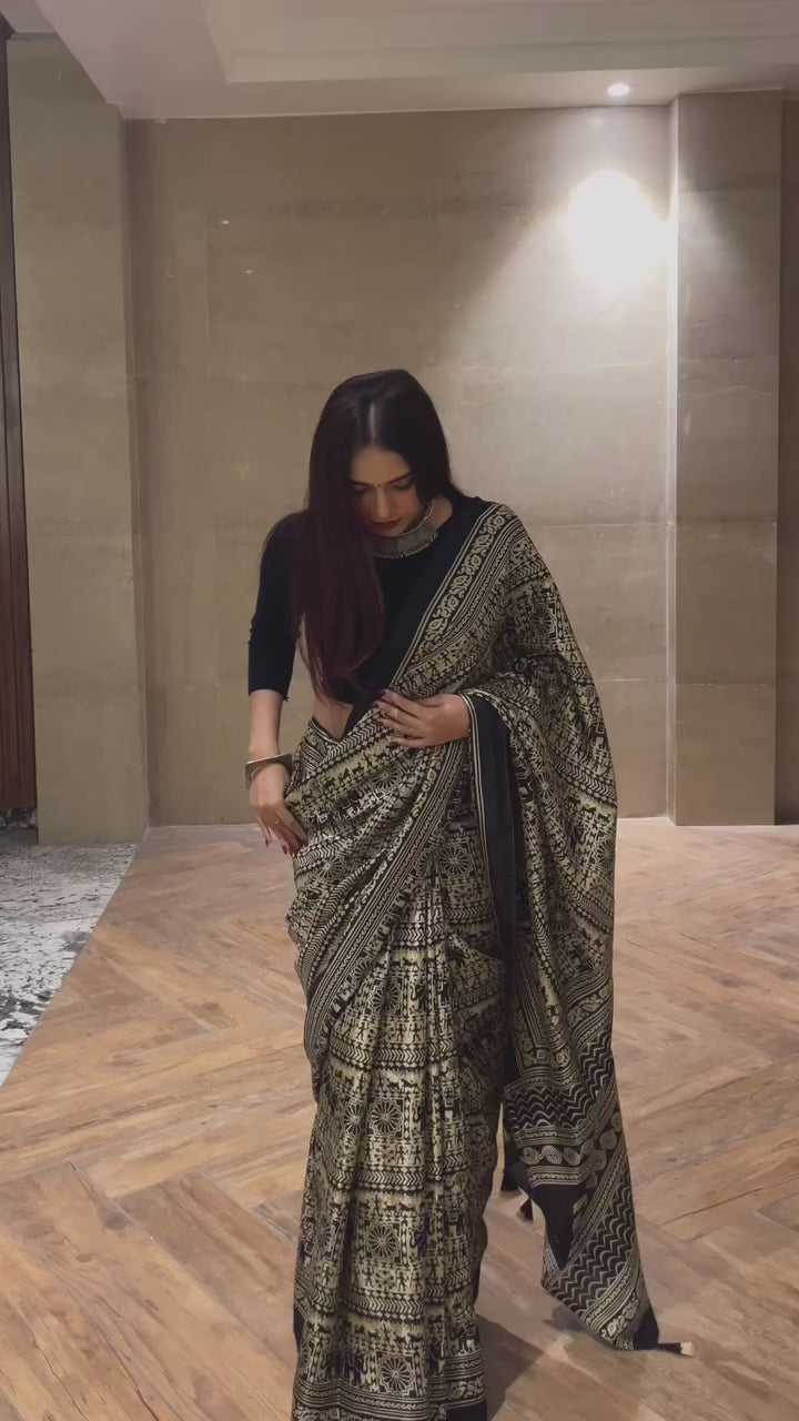 Adorning Black 1 Minute Ready To Wear Digital Printed Crape Silk Saree