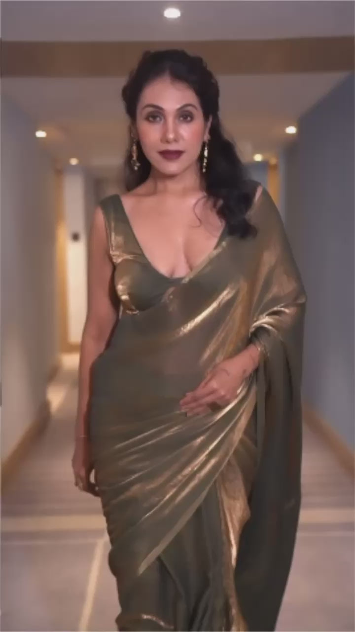 Allure Green Fancy Silk Saree With Vivacious Blouse Piece